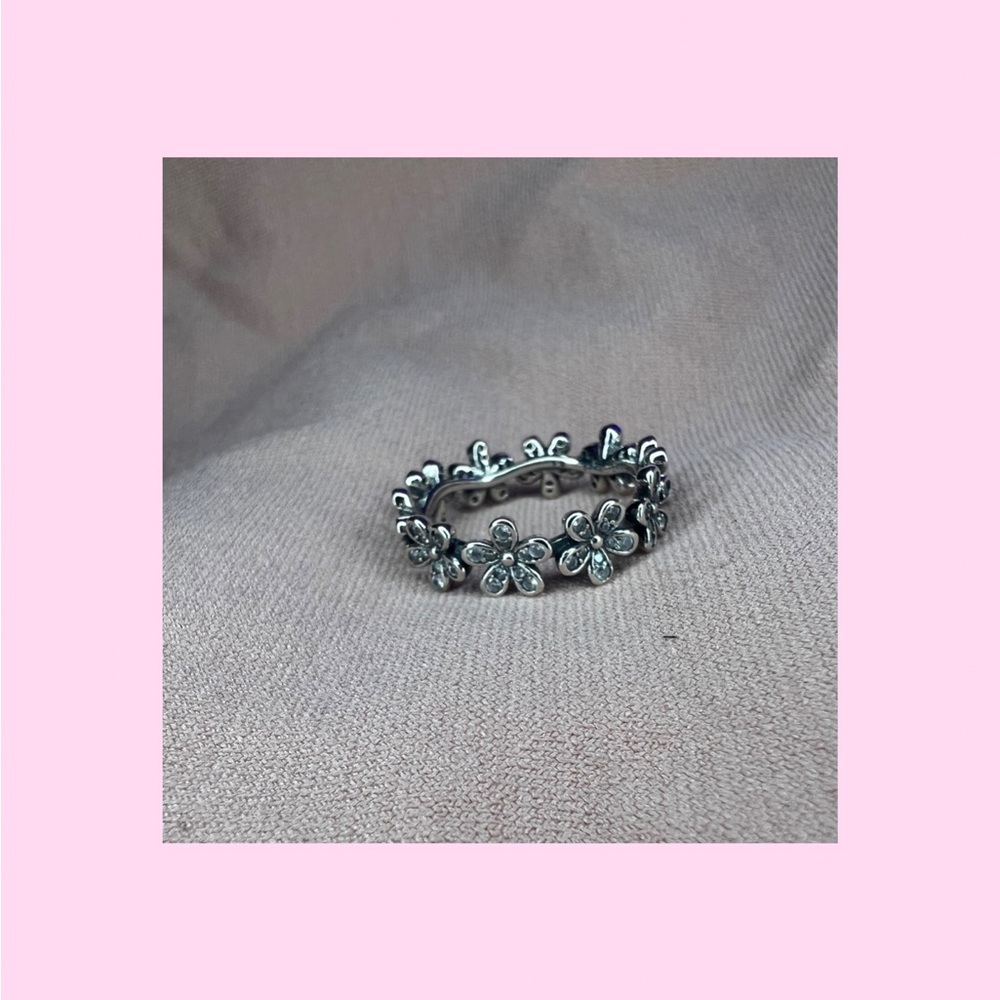 Pandora Daisy Chain Ring